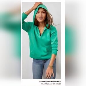 CABI- Women's Green Hooded Sweater W/Kangaroo pocket  Size med